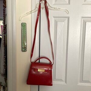 Vintage and rare Perry Ellis America red small pocketbook/shoulder bag